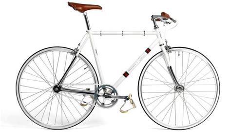 bicicleta gucci|Gucci bianchi bike.